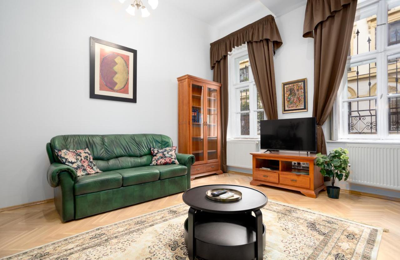 Emerald Suite With Free Parking Budapest Eksteriør bilde
