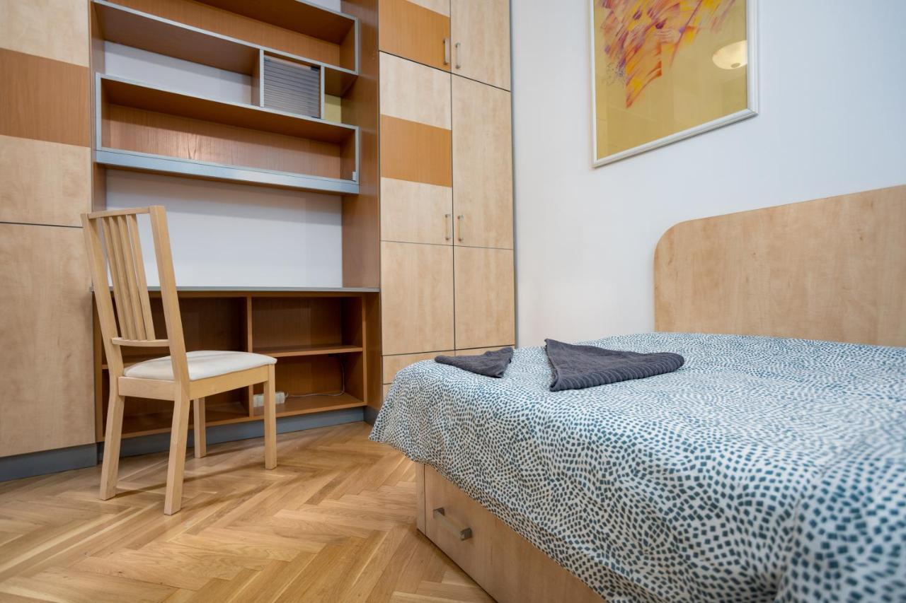 Emerald Suite With Free Parking Budapest Eksteriør bilde