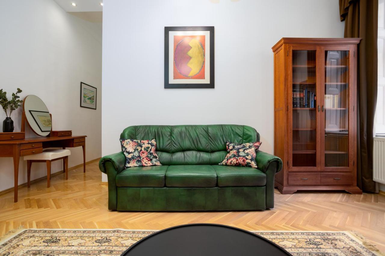 Emerald Suite With Free Parking Budapest Eksteriør bilde